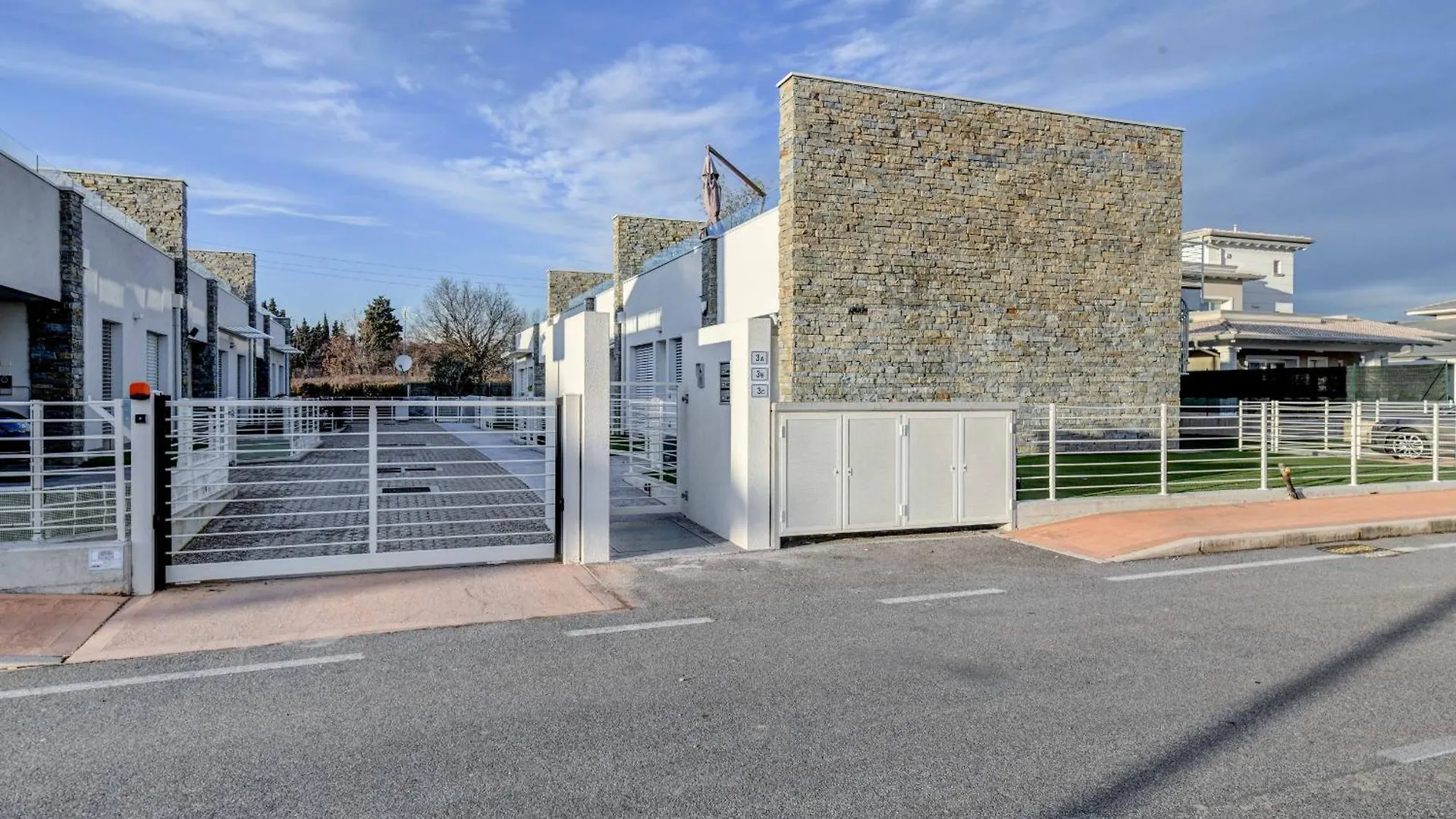 Villetta Dolci Luxury Home - A2 Peschiera del Garda 0*,